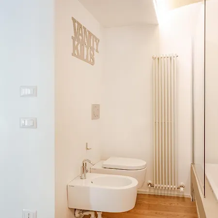 Sweet Life - Nihil Nest Modène